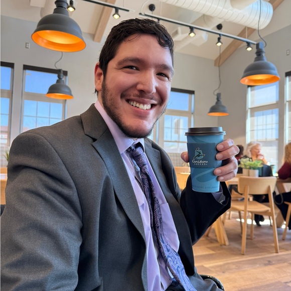 Meet your Posher, Jose - Picture 2 of 2